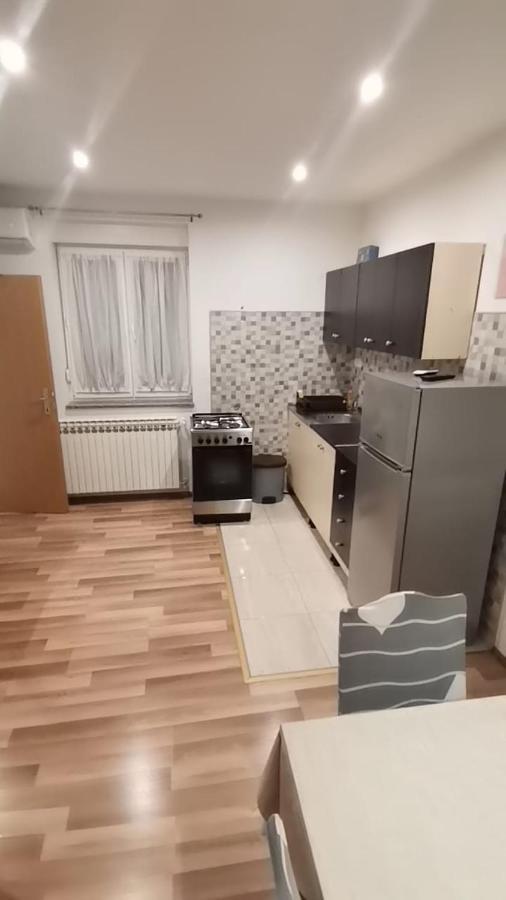 Trilj Apartman Jurika エクステリア 写真